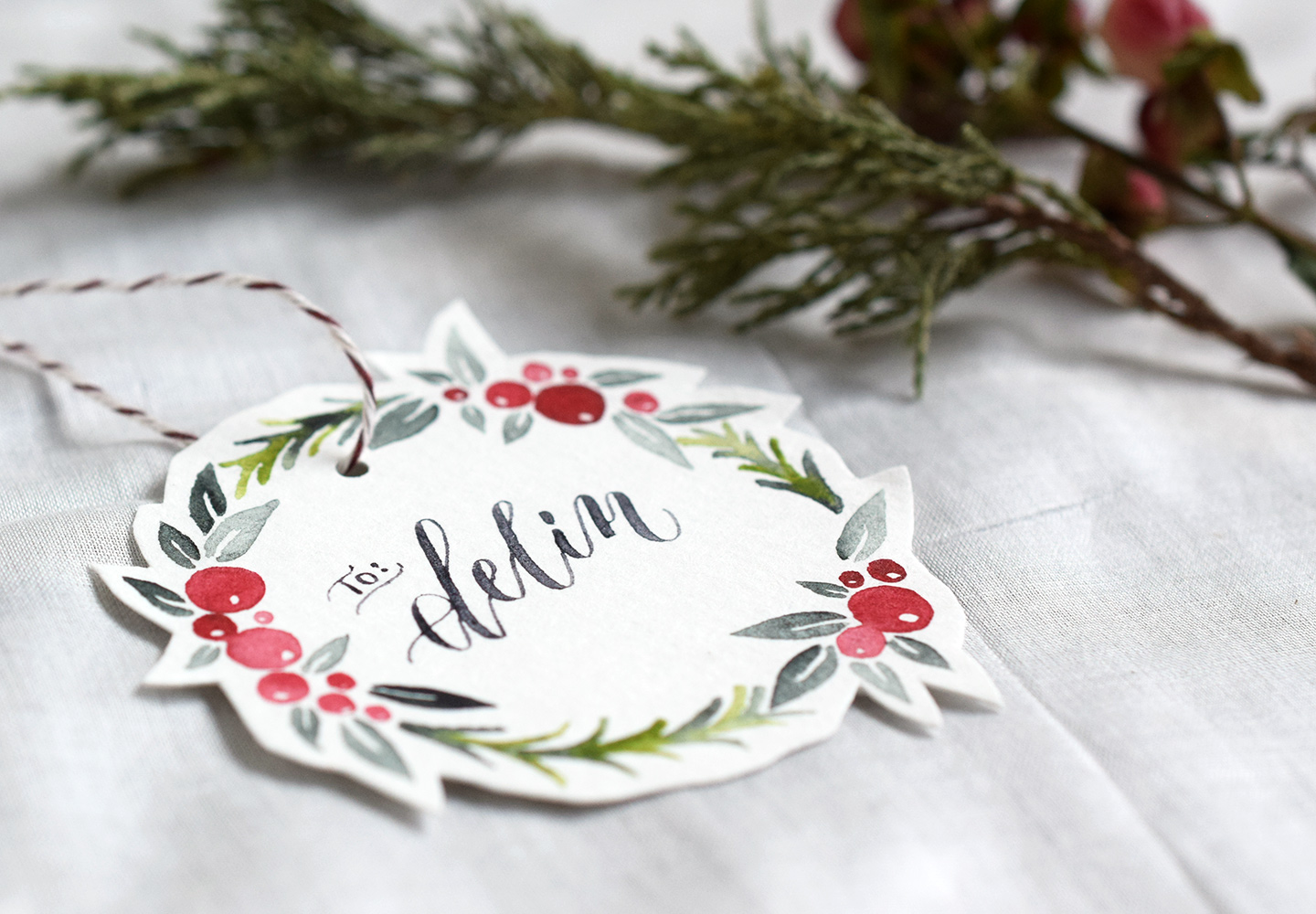 Holiday Wreath Watercolor Gift Tag Tutorial + Free Printable