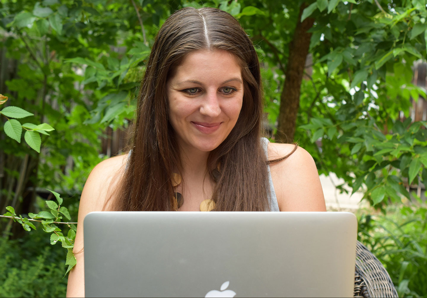 Lindsey Bugbee blogging
